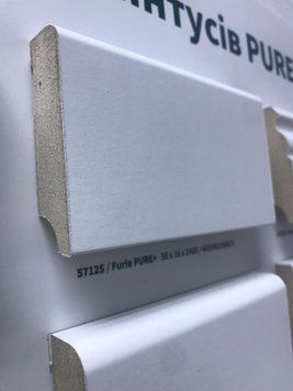 Плінтус МДФ Furie Pure+ Білий Classen 58x16x2400 мм 57125 фото