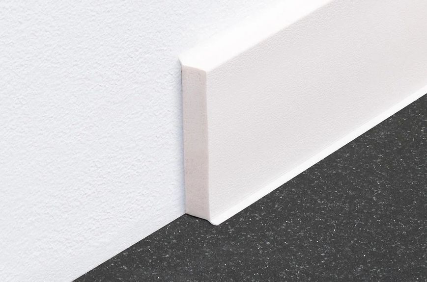 Плінтус Bolta Hard-Foam Skirting Q12-60 2,5 м 8925 фото