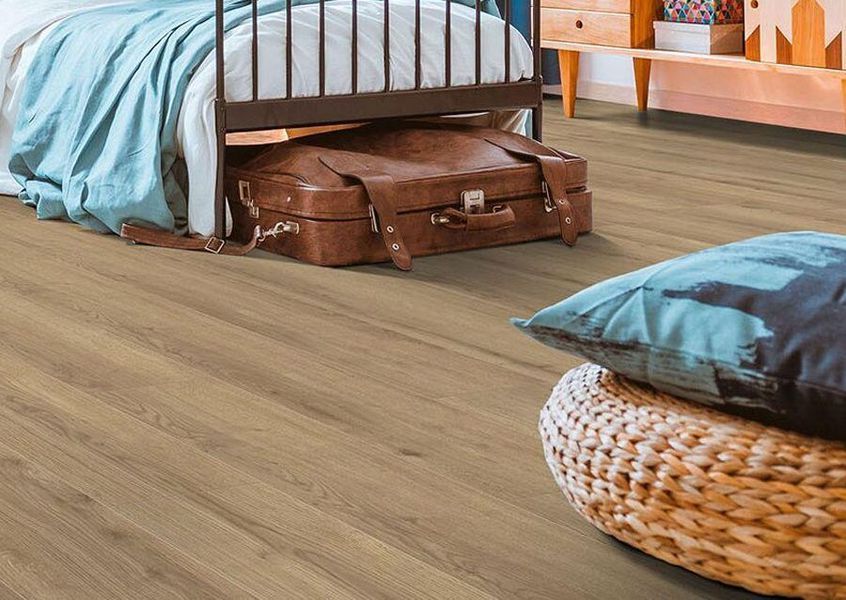 Ламінат Rooms Suite 4V Дуб Бронзовий RV 823 32/АС5 1380х191х8 мм водостійкий RV823 фото
